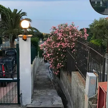 4 Bedrooms Villa At Noli 400 M Away From The Beach With Sea View Enclosed Garden And Wifi Noli