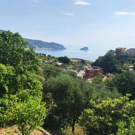 4 Bedrooms Villa At Noli 400 M Away From The Beach With Sea View Enclosed Garden And Wifi * Noli