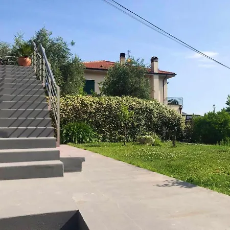 4 Bedrooms Villa At Noli 400 M Away From The Beach With Sea View Enclosed Garden And Wifi *